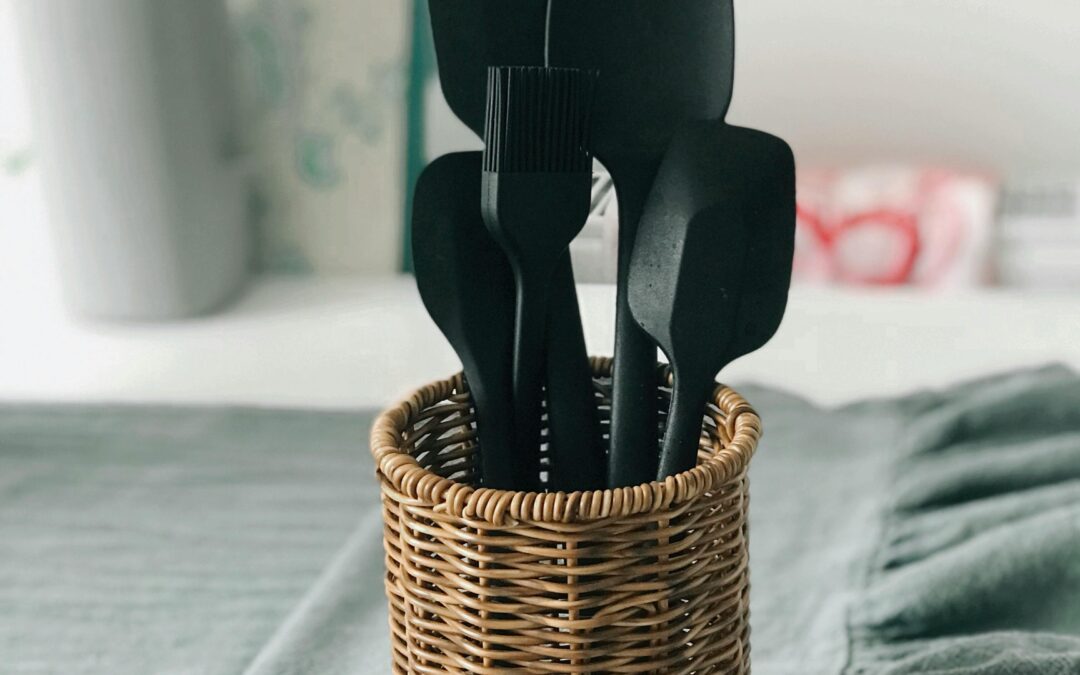 10 Must-Have Kitchen Tools That Make Cooking Easier (and More Fun!)